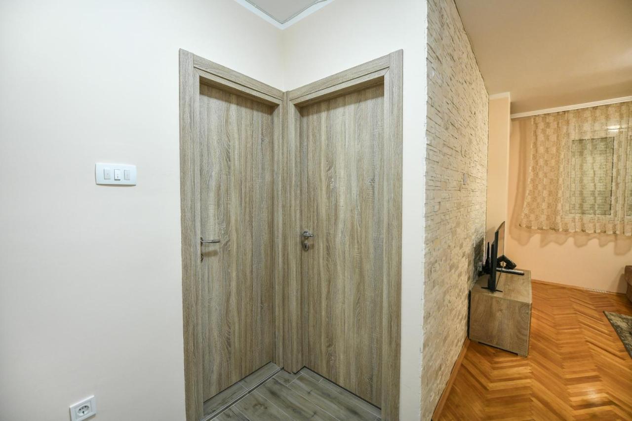 Apartman Centar 2 Podgorica Exteriör bild
