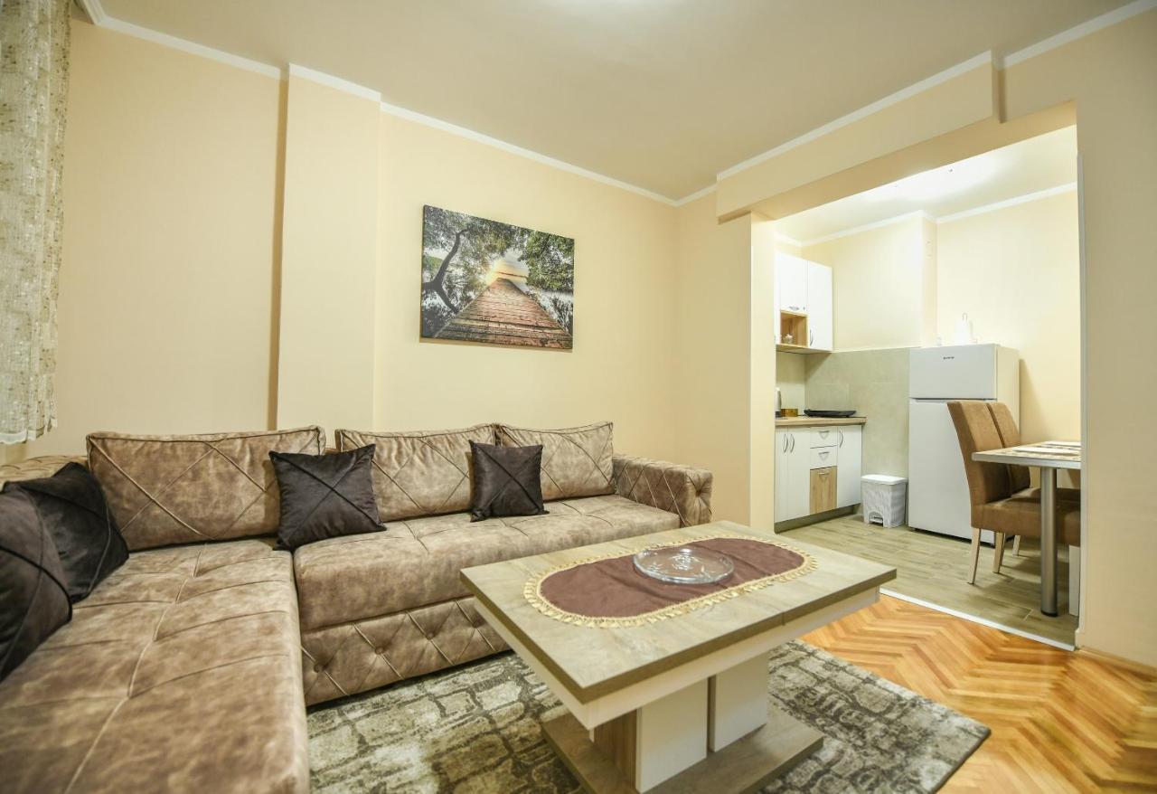 Apartman Centar 2 Podgorica Exteriör bild